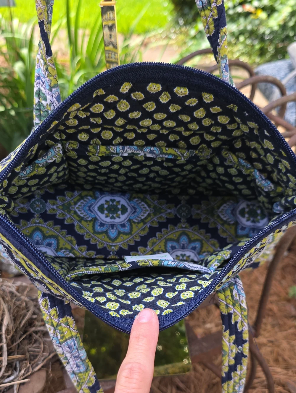 Vera Bradley Cambridge Quilted Navy, Lime & Light Blue Shoulder Bag Tote Small - Picture 4 of 8